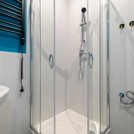 Centrum 6 7 Prochnika 21 Aparthotel