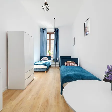 Centrum 6 7 Prochnika 21